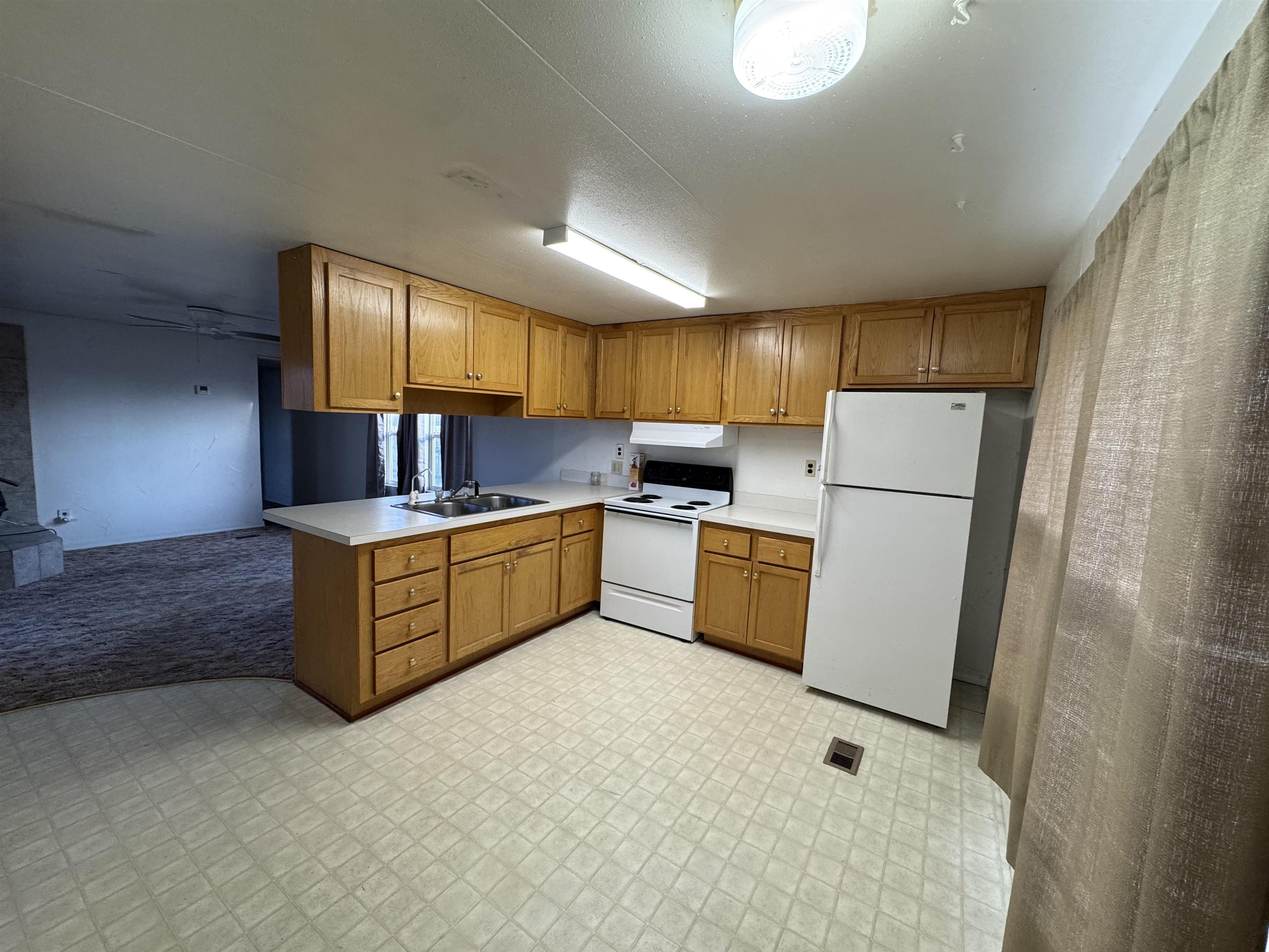 153 Bobcat Street Opal, WY 83124 - Photo 5 of 10