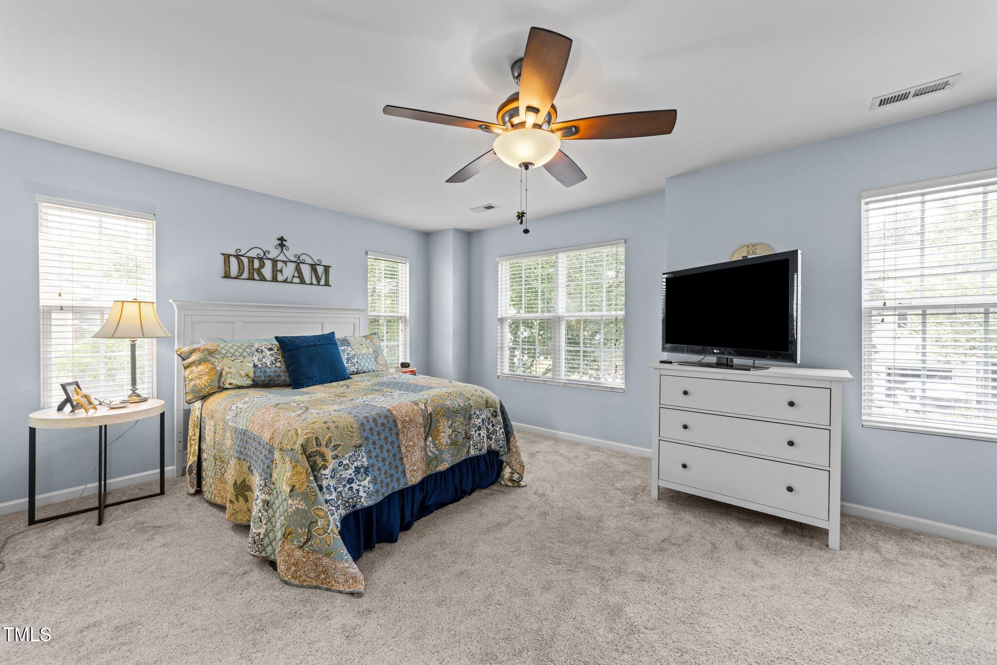 2950 Settle In Lane Raleigh, NC 27614 - Photo 16 of 32 16-web-or-mls-3D5A9386