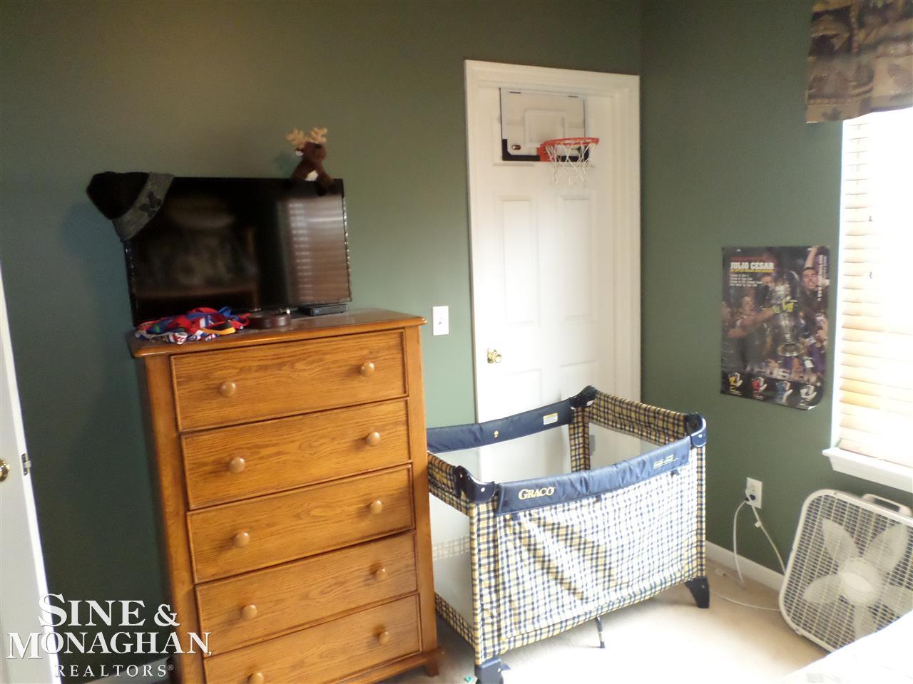 53056 Molenda Road Chesterfield, MI 48051 - Photo 31 of 50
