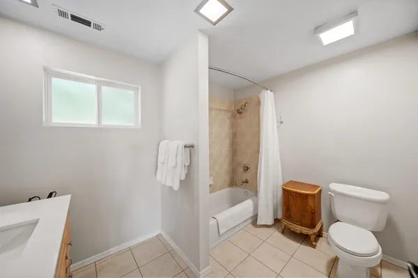 $399,900 | 303 Pearl Street, Redding, CA 96003