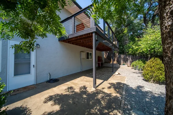 $399,900 | 303 Pearl Street, Redding, CA 96003