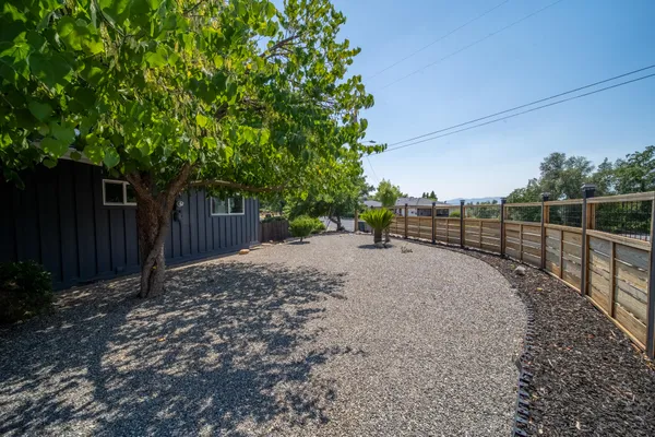 $399,900 | 303 Pearl Street, Redding, CA 96003