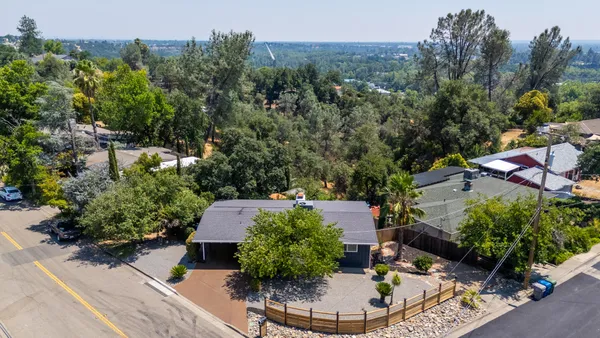 $399,900 | 303 Pearl Street, Redding, CA 96003