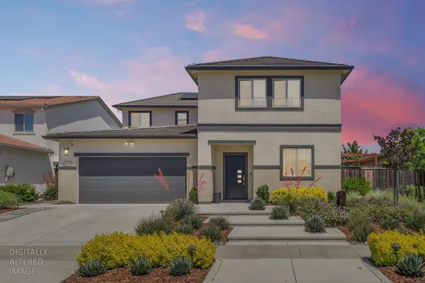 $749,900 | 8256 Schellhous Drive, Roseville, CA 95747