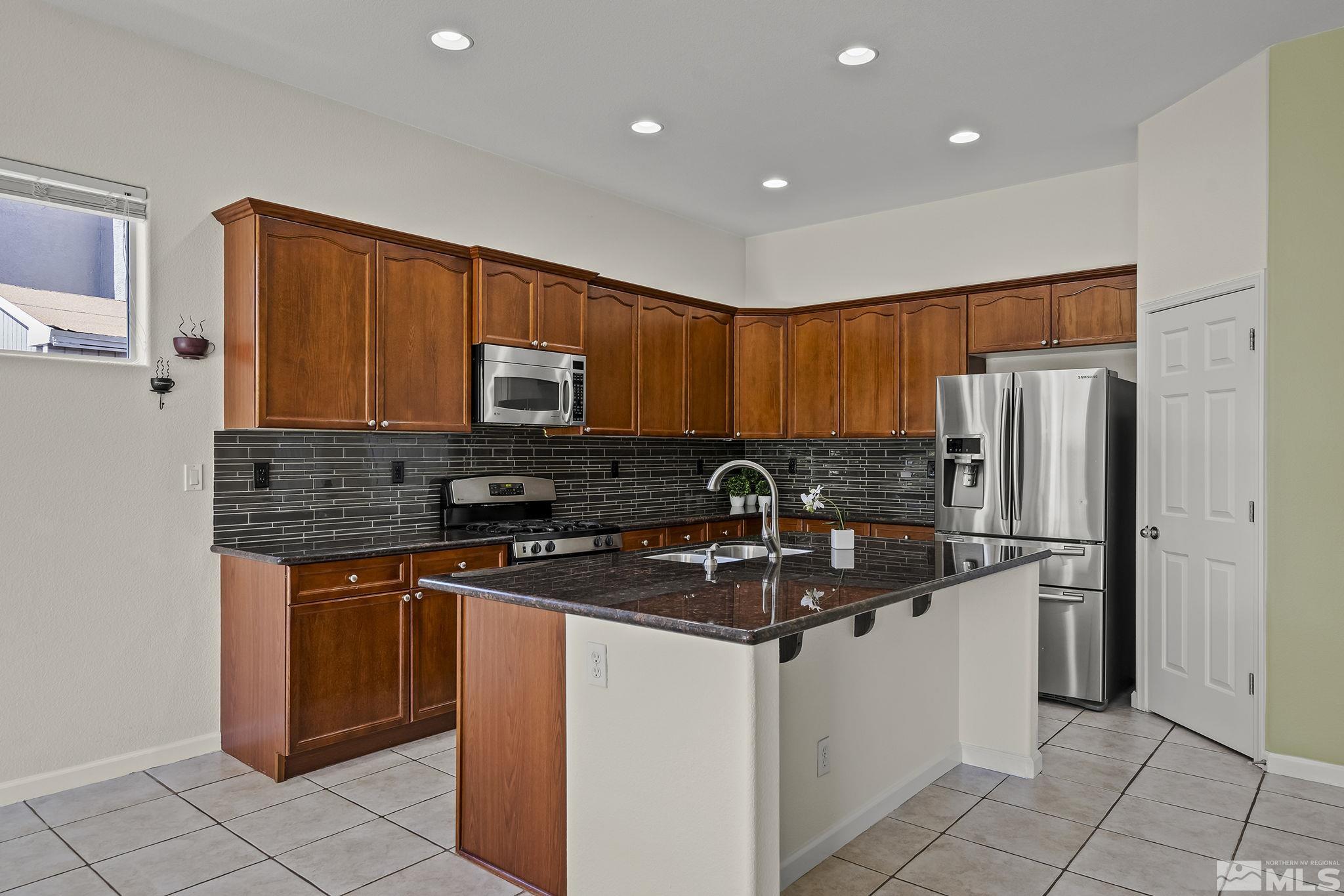 10480 Blockade Drive Reno, NV 89521 - Photo 7 of 22 Photo 7