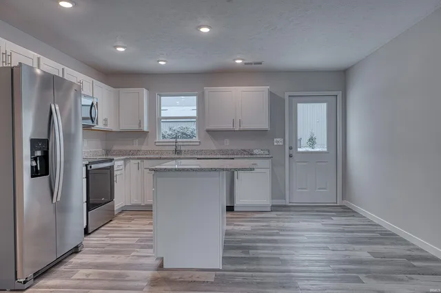 $349,950 | 13918 Persimmon Lane, Evansville, IN 47725