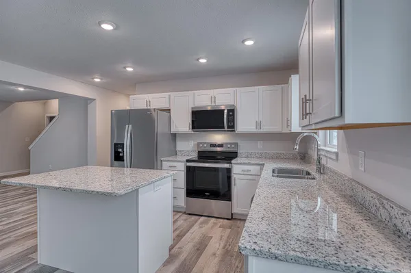 $339,950 | 13918 Persimmon Lane, Evansville, IN 47725