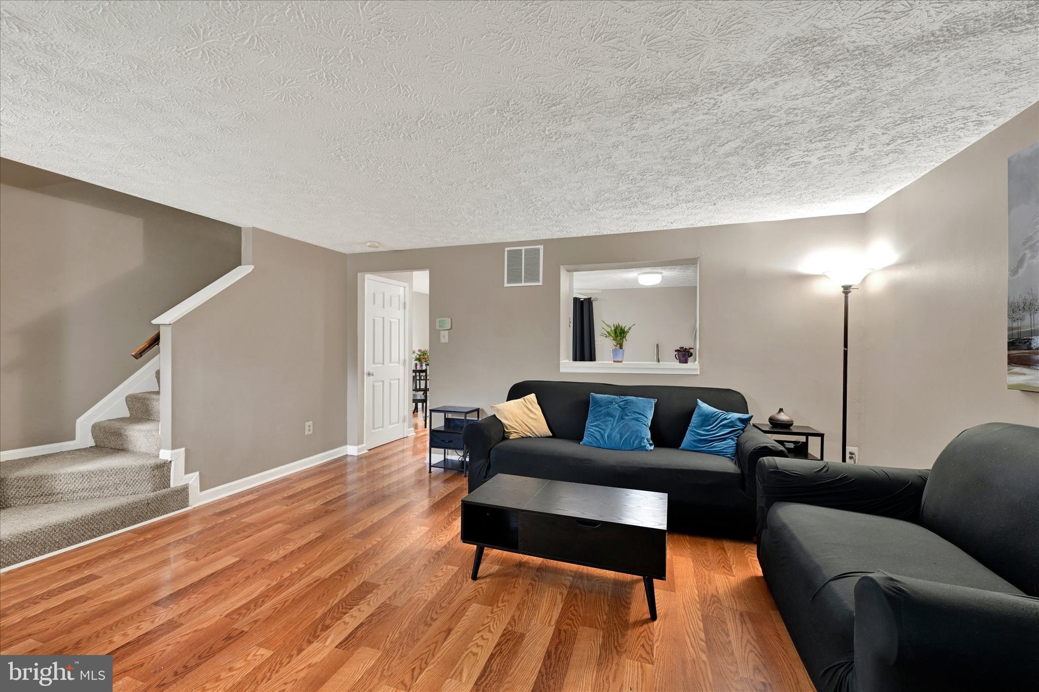 39 Rader Court Baltimore, MD 21234 - Photo 5 of 25