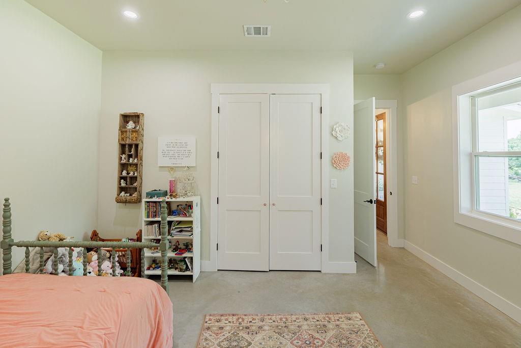 2094 Jim Harry Loop Sunset, TX 76270 - Photo 21 of 40 second primary bedroom on first floor