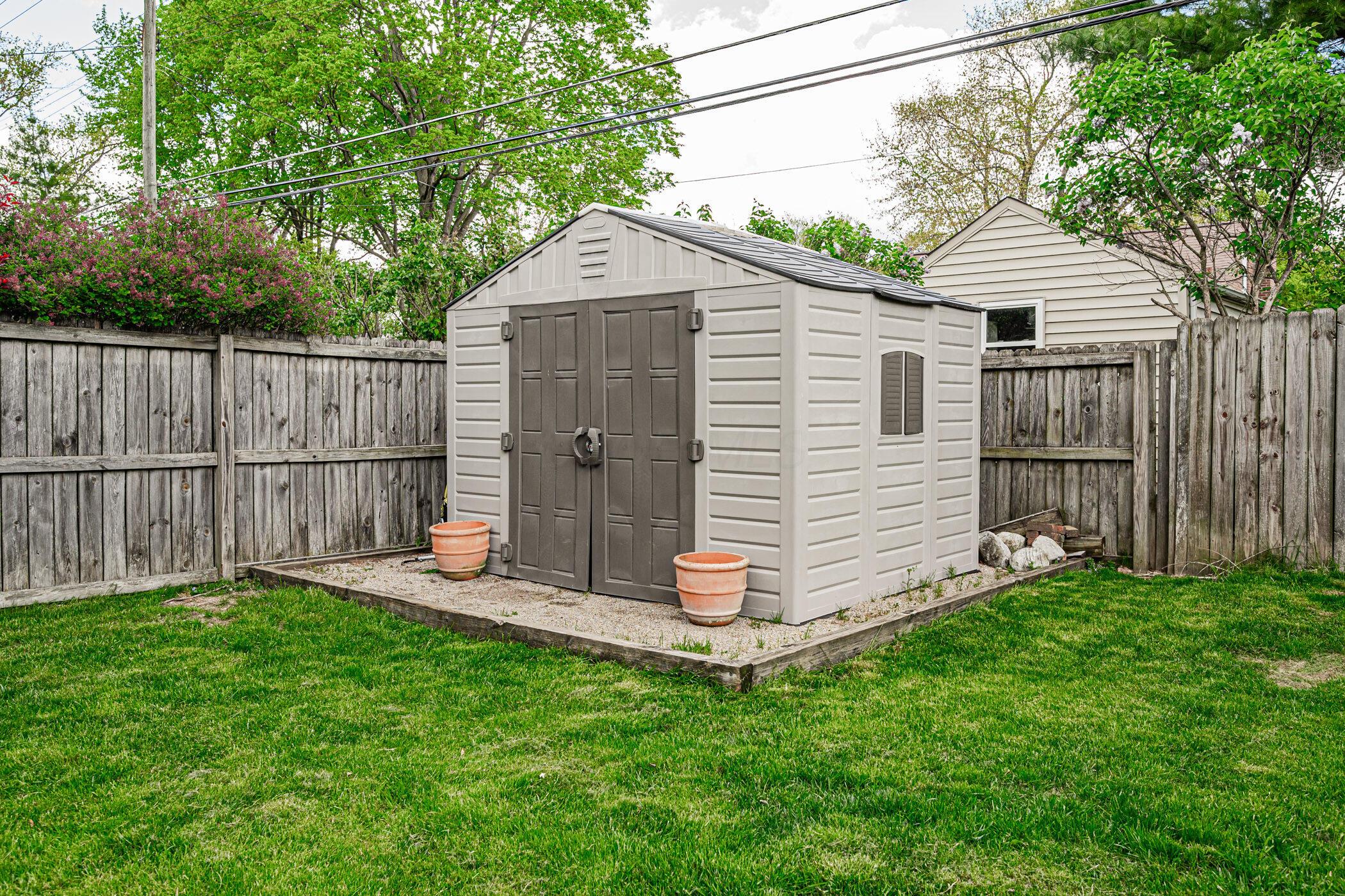 3218 Ainwick Road Columbus, OH 43221 - Photo 35 of 45 Large Shed