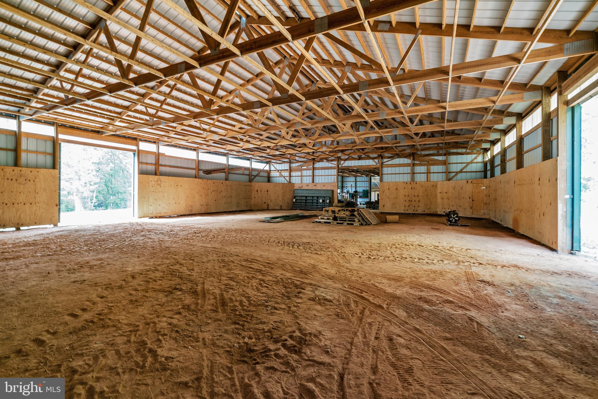 14205 Rogers Ford Road Sumerduck, VA 22742 - Photo 14 of 19 100x60 indoor arena