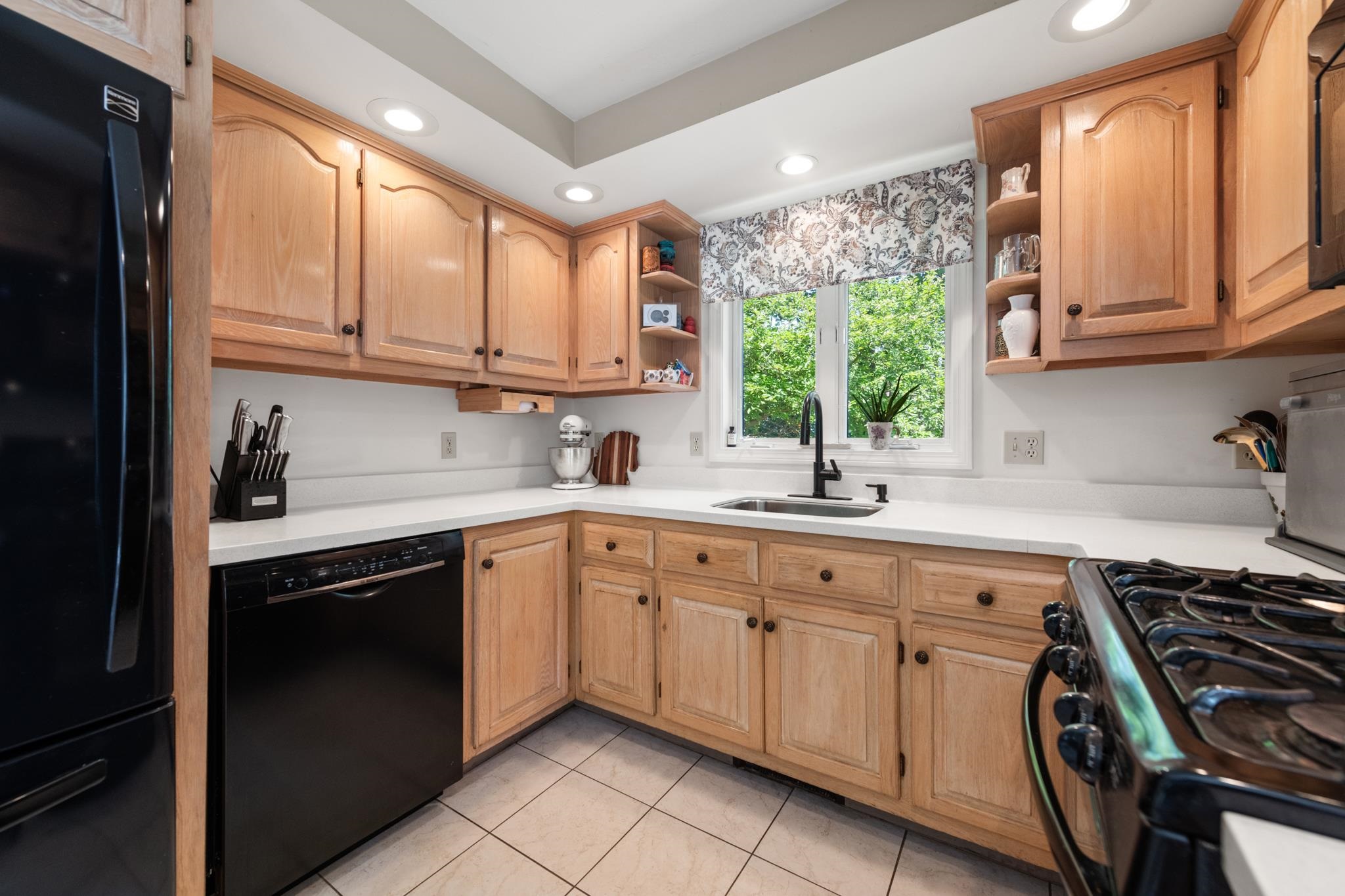 56 Barry Highlands Road Danbury, NH 03230 - Photo 5 of 41