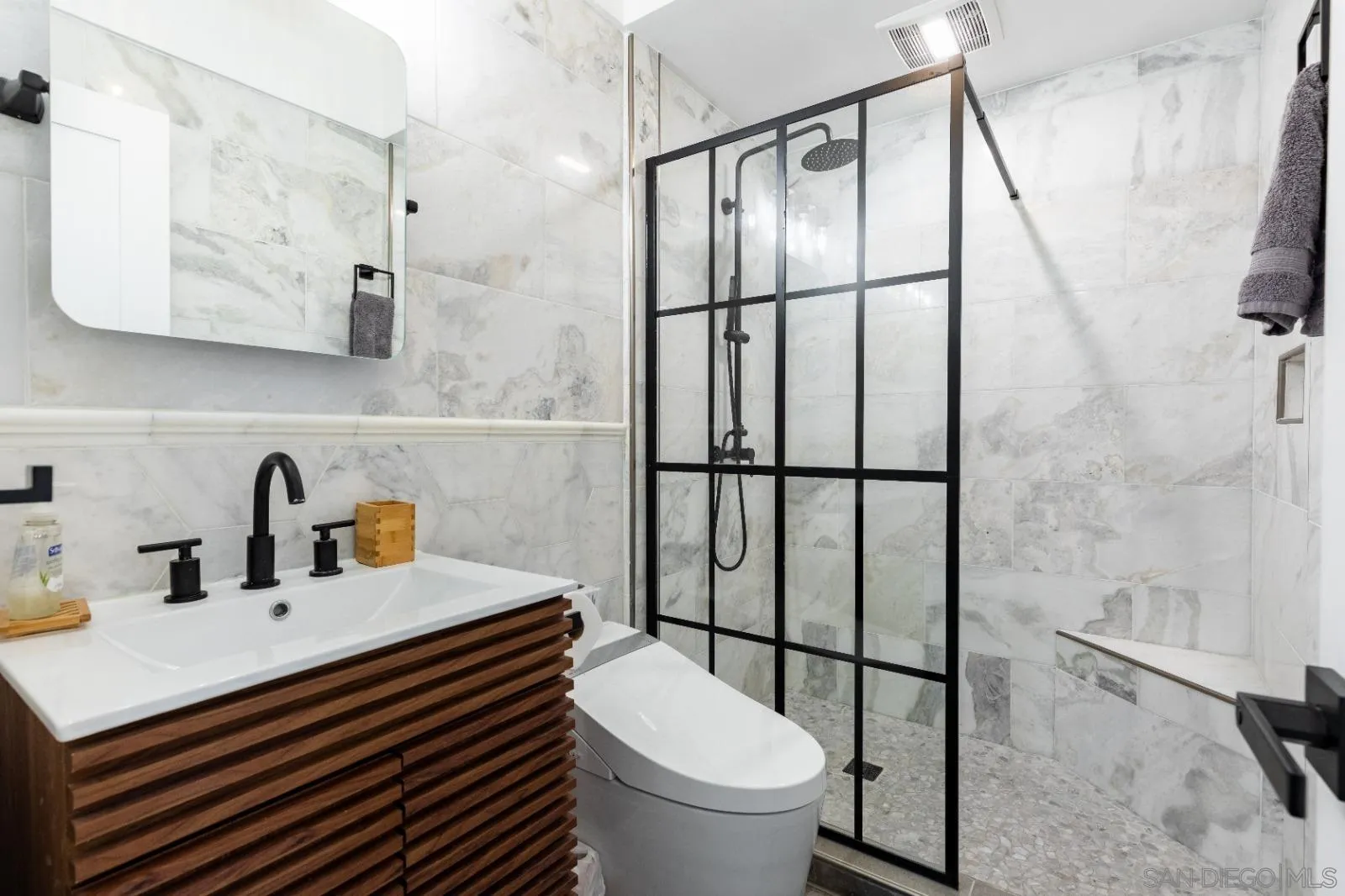 2003 Costa Del Mar Road, Unit 671 Carlsbad, CA 92009 - Photo 20 of 33