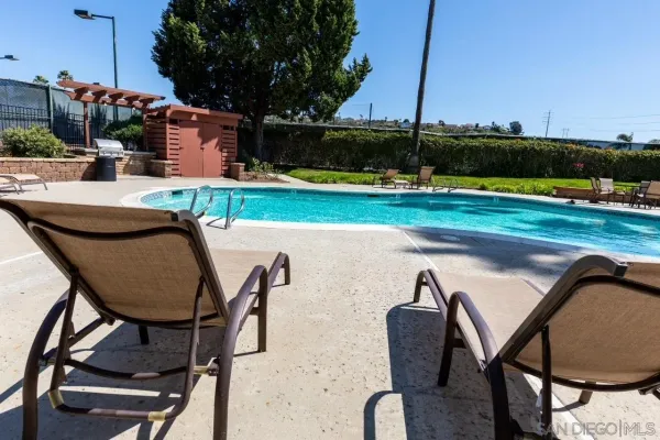 $950,000 | 2003 Costa Del Mar Road, Unit 671, Carlsbad, CA 92009