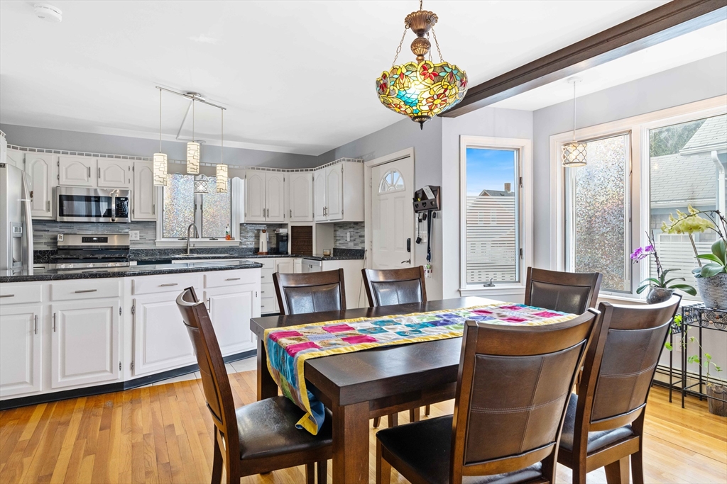 823 Maple Street Fall River, MA 02720 - Photo 4 of 19 Gallery Image 4