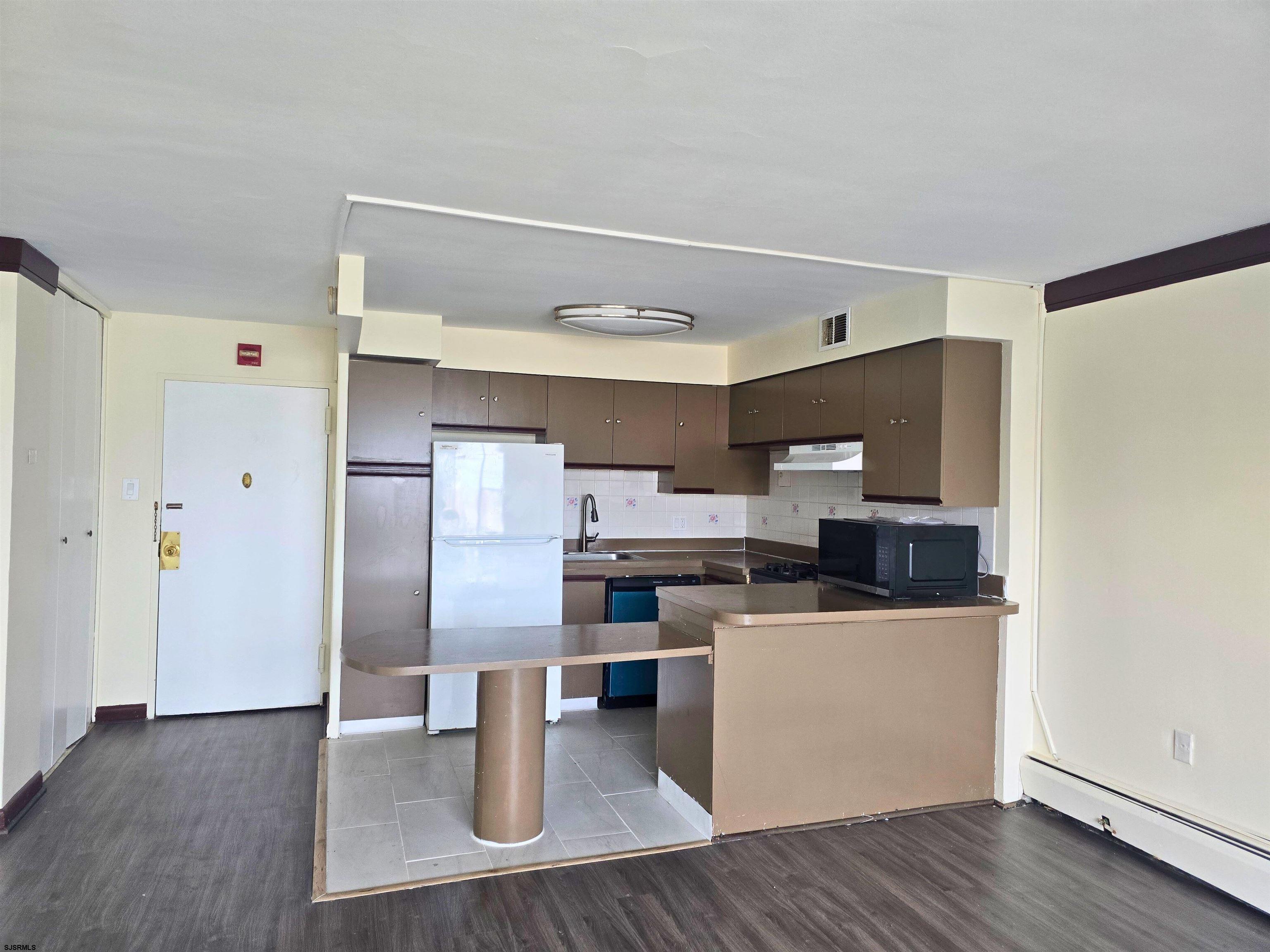 3817 Ventnor Avenue, Unit 410 Atlantic City, NJ 08401 - Photo 6 of 15