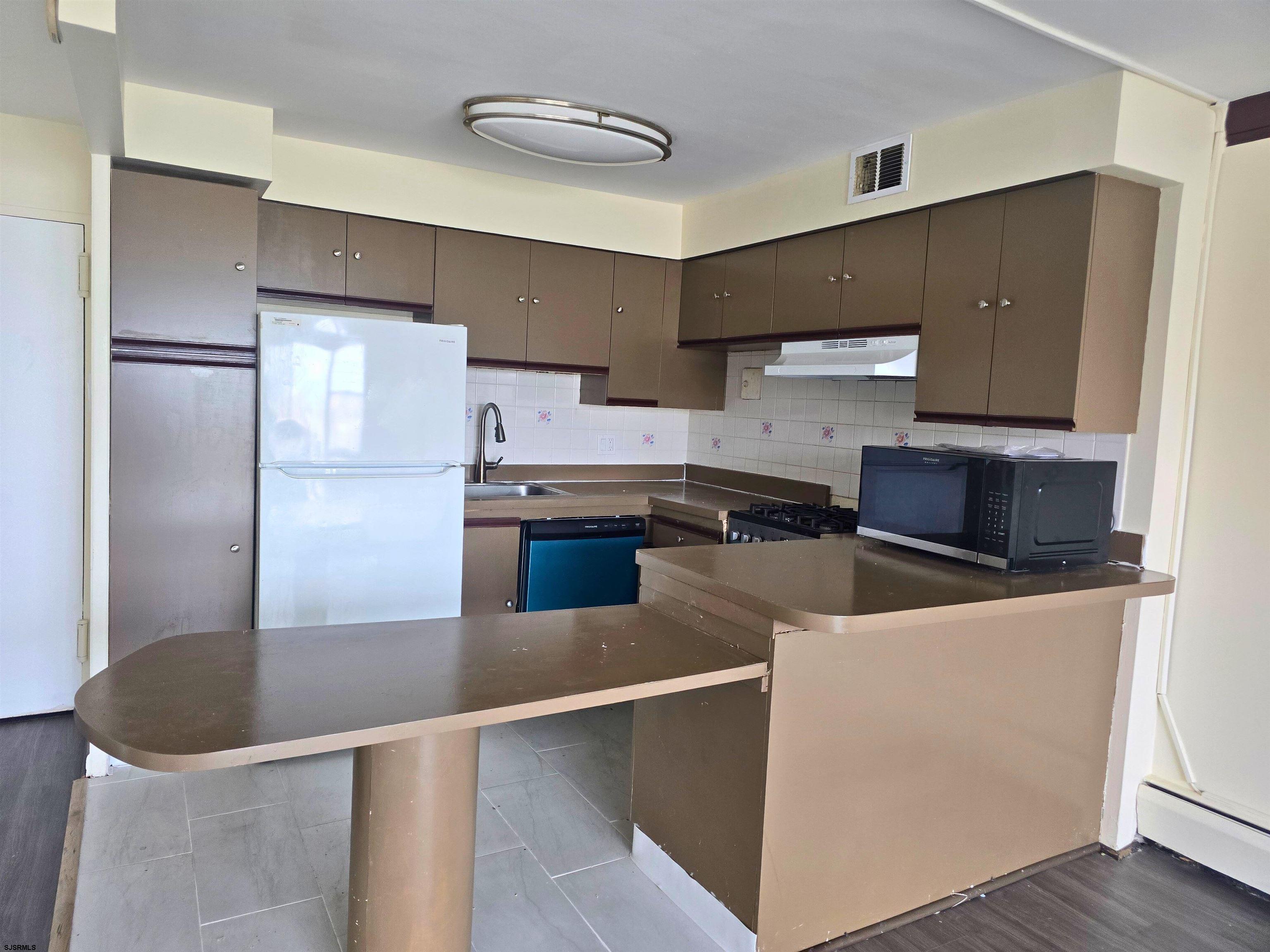 3817 Ventnor Avenue, Unit 410 Atlantic City, NJ 08401 - Photo 7 of 15