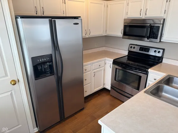 $219,000 | 9049 Lisering Circle, Indianapolis, IN 46256