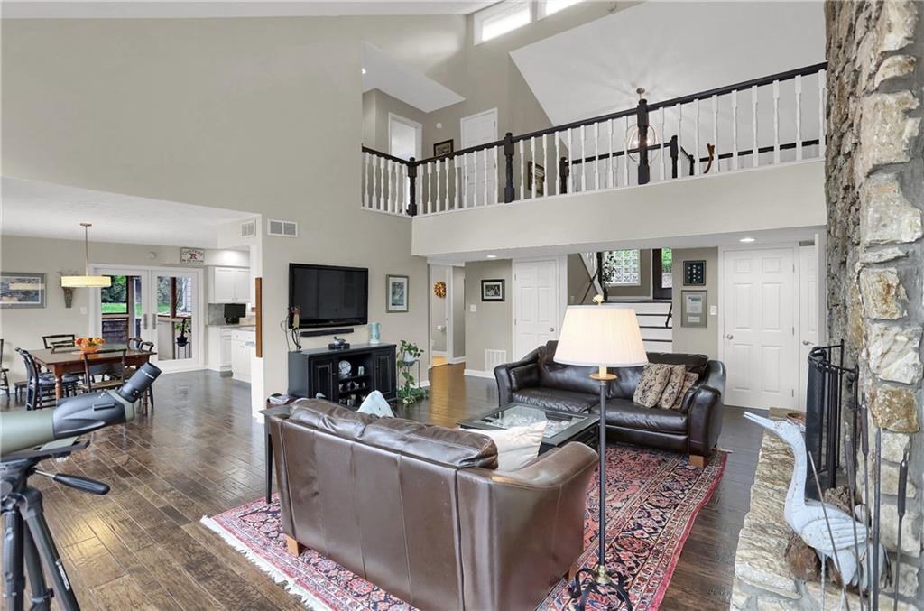 11039 Fall Creek Road Indianapolis, IN 46256 - Photo 17 of 55