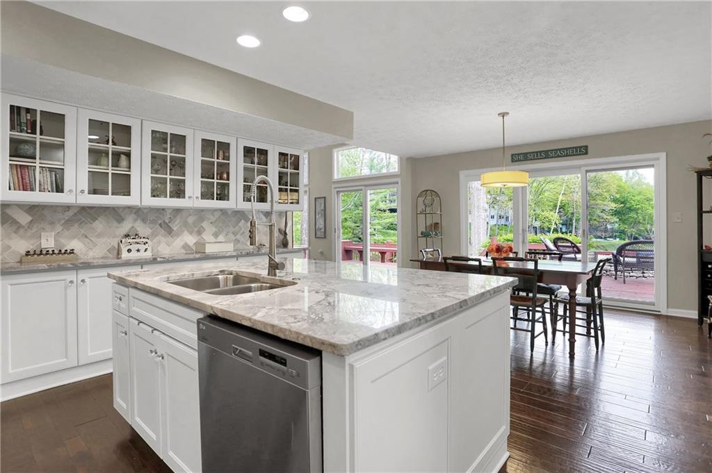 11039 Fall Creek Road Indianapolis, IN 46256 - Photo 23 of 55