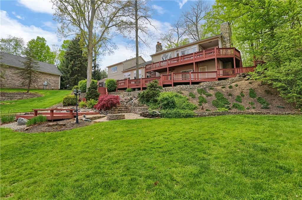 11039 Fall Creek Road Indianapolis, IN 46256 - Photo 4 of 55