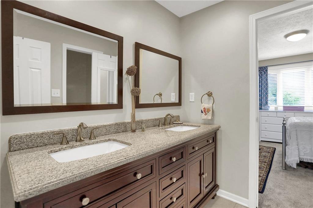 11039 Fall Creek Road Indianapolis, IN 46256 - Photo 41 of 55