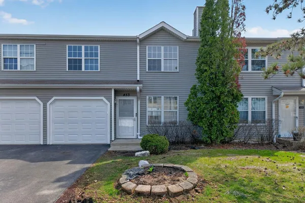 $229,000 | 453 Normandie Lane, Round Lake, IL 60073