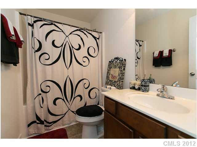 10810 Greenhead View Road Charlotte, NC 28262 - Photo 14 of 16 Gallery Image 14