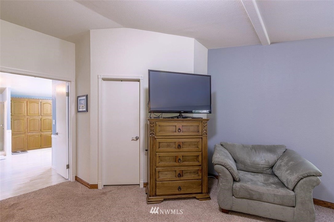 116 Port Hadlock Heights Road Port Hadlock, WA 98339 - Photo 16 of 25