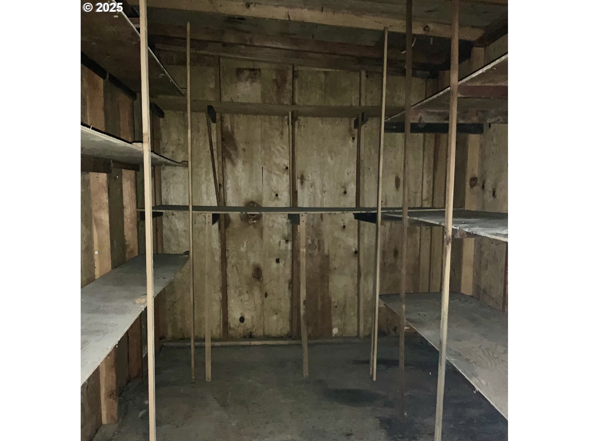 94280 Leith Road Gold Beach, OR 97444 - Photo 18 of 18 Storage