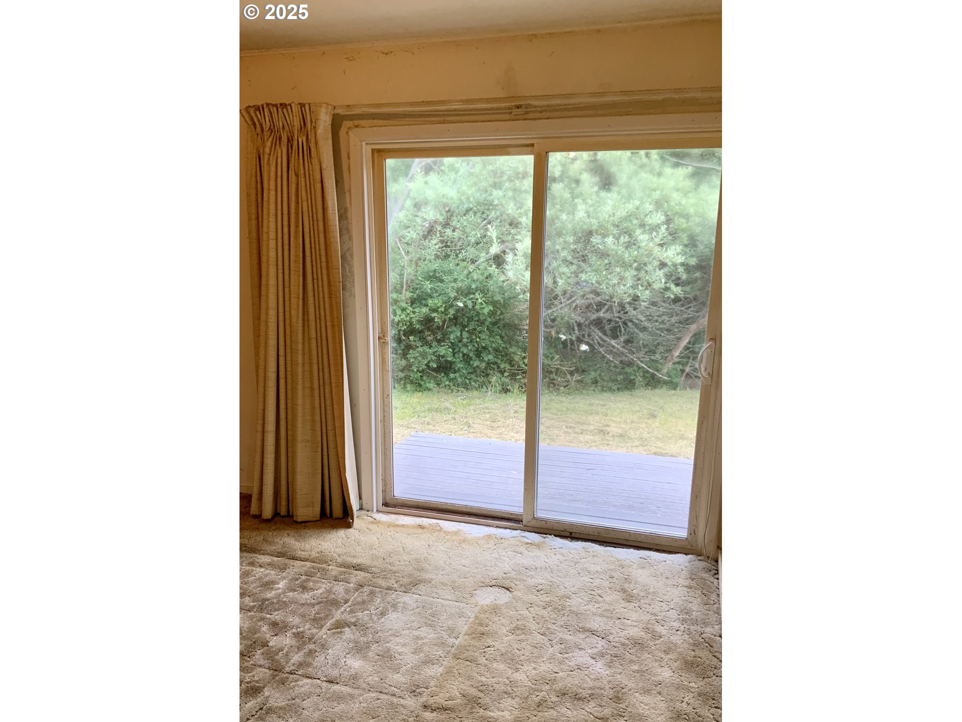 94280 Leith Road Gold Beach, OR 97444 - Photo 10 of 18 Bedroom