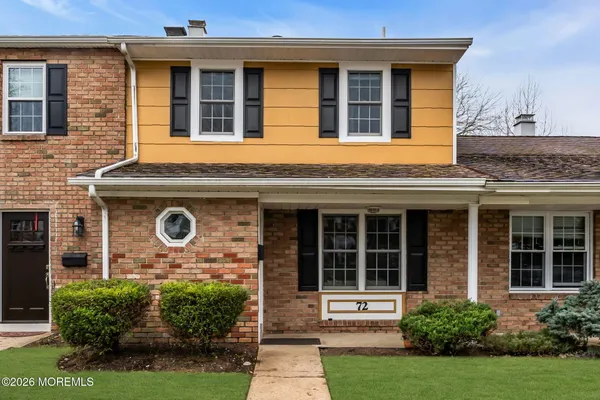 $390,000 | 72 Kingsley Way, Freehold, NJ 07728