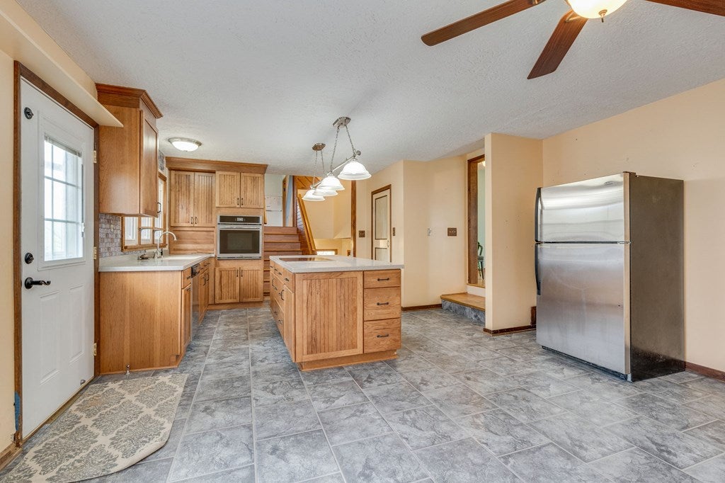 16140 South Fork River Road Glade Spring, VA 24340 - Photo 3 of 27 Gallery Image 3