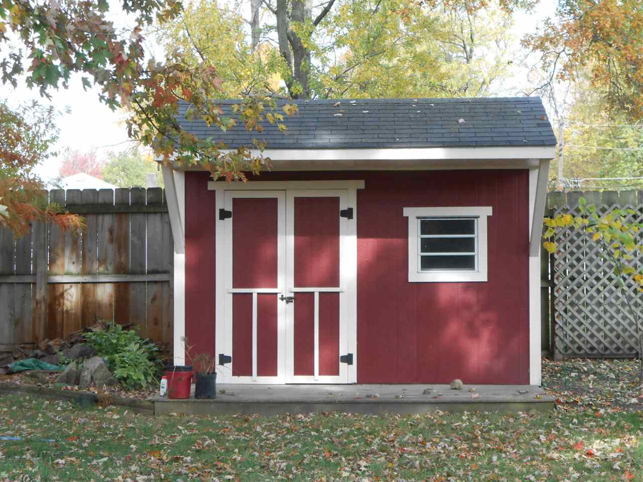 7211 Bluffton Road Fort Wayne, IN 46809 - Photo 22 of 28