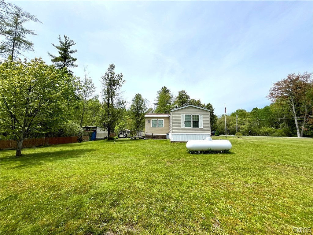 83 Stoney Robby Road Fulton, NY 13069 - Photo 6 of 30