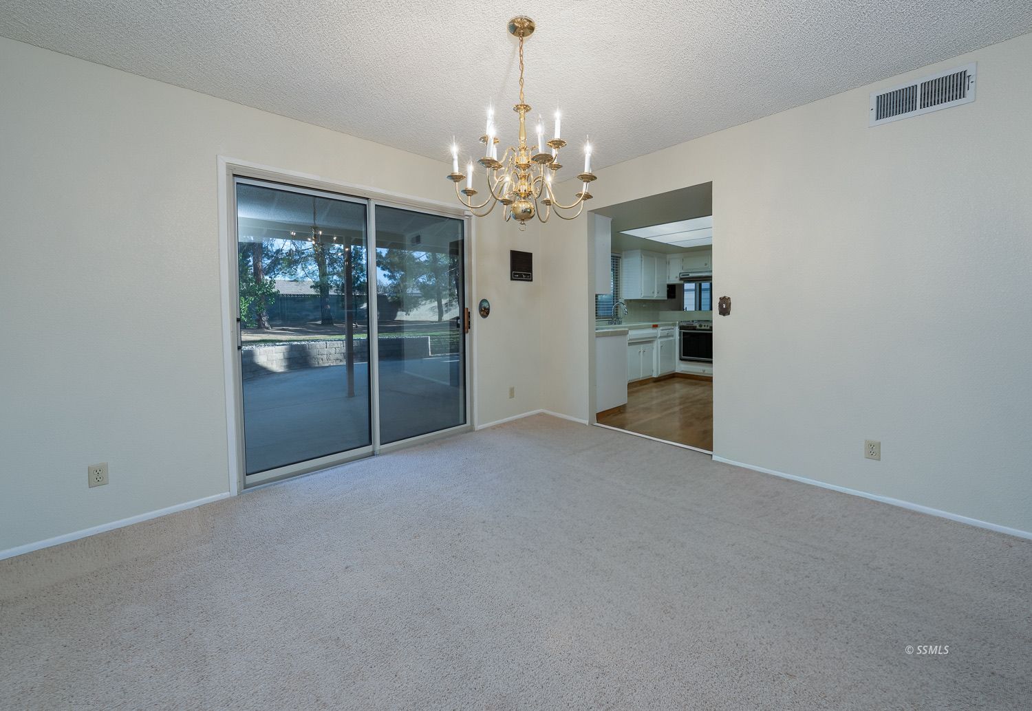 539 West Wasp Avenue Ridgecrest, CA 93555 - Photo 10 of 47