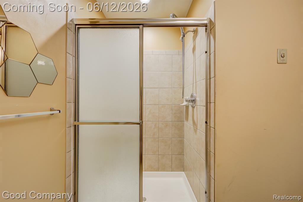 29941 Fox Run Circle Warren, MI 48092 - Photo 26 of 35