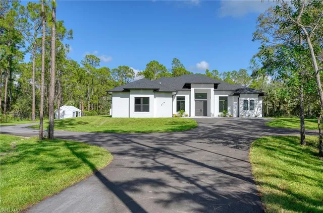 $9,950 | 219 33rd Avenue Northwest, Naples, FL 34120