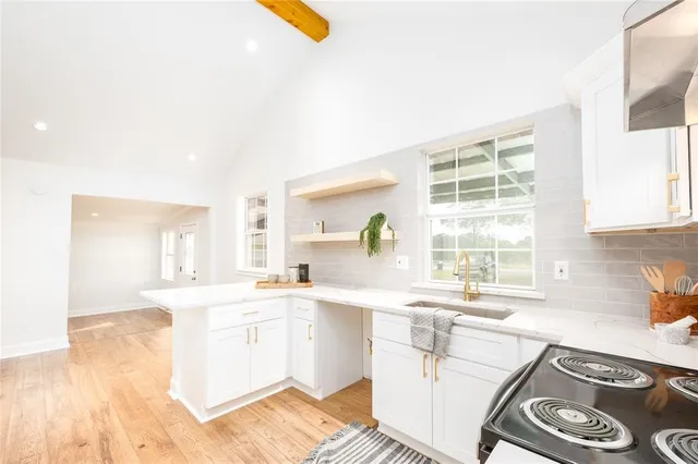 $1,750 | 426 North Holland Street, Bellville, TX 77418