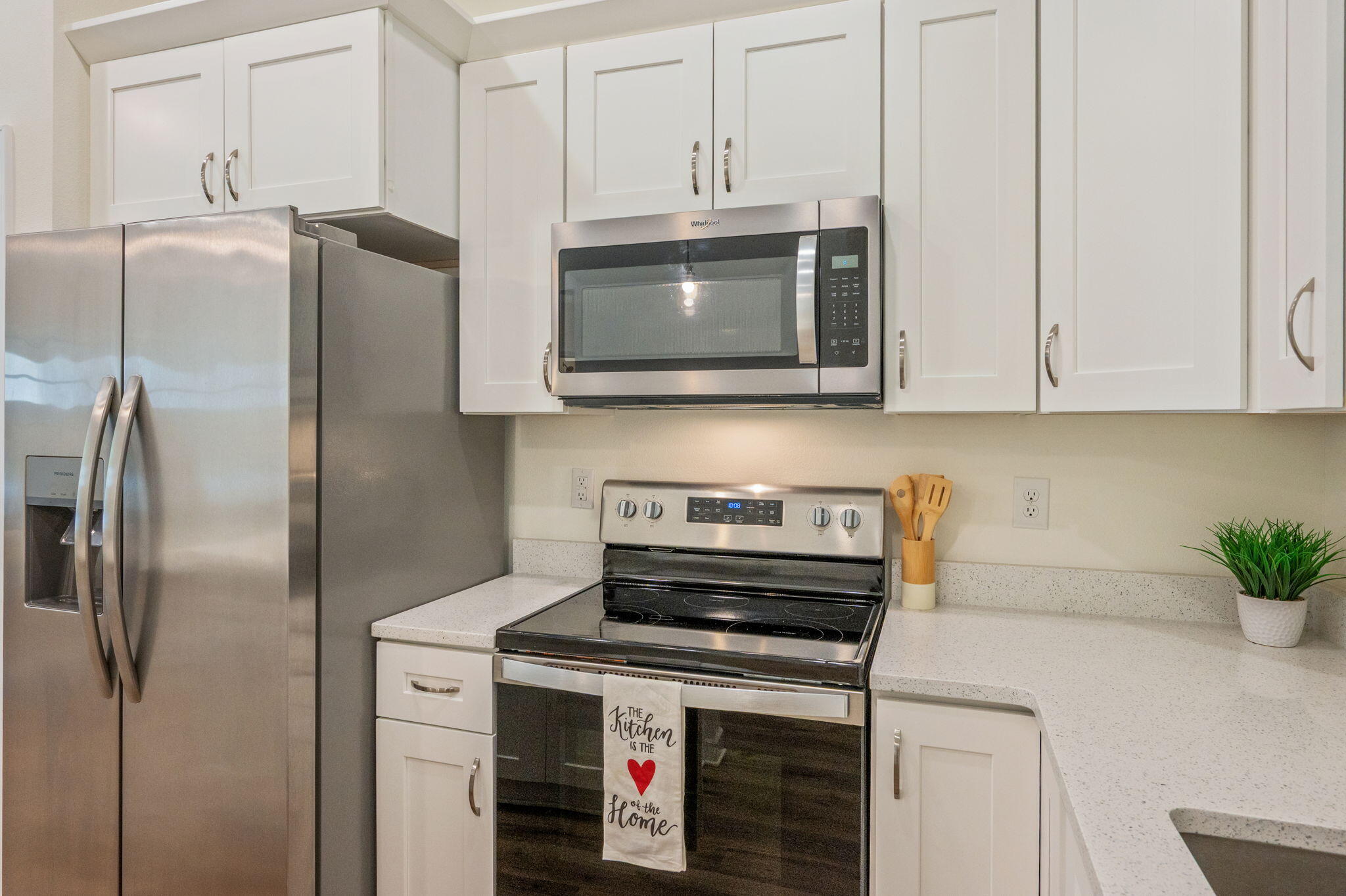 3105 Holley Drive Crestview, FL 32539 - Photo 12 of 33 Kitchen