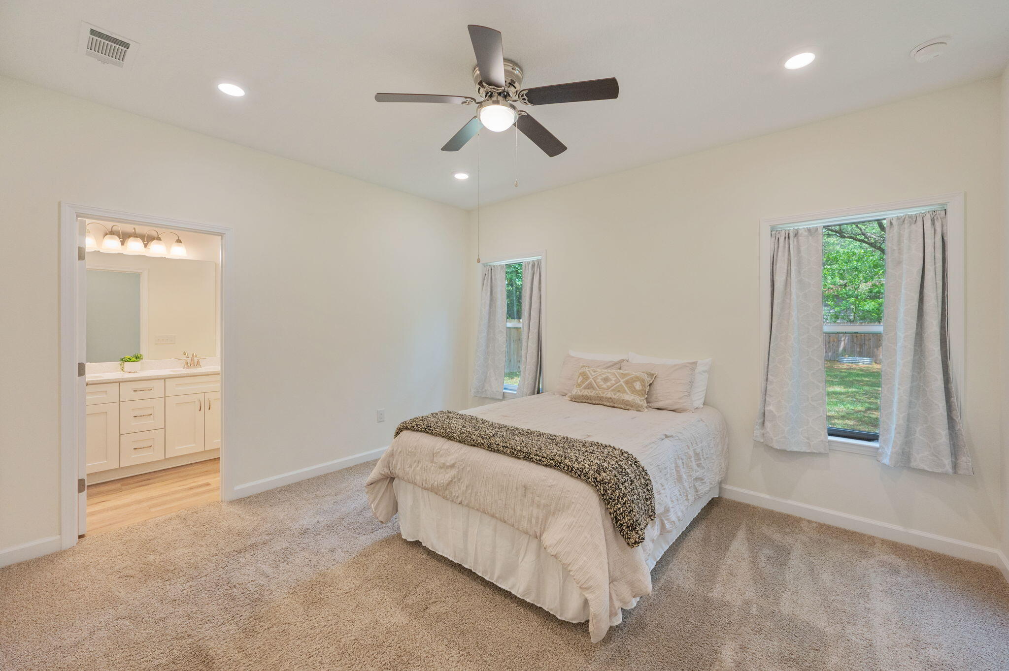 3105 Holley Drive Crestview, FL 32539 - Photo 14 of 33 Primary Suite