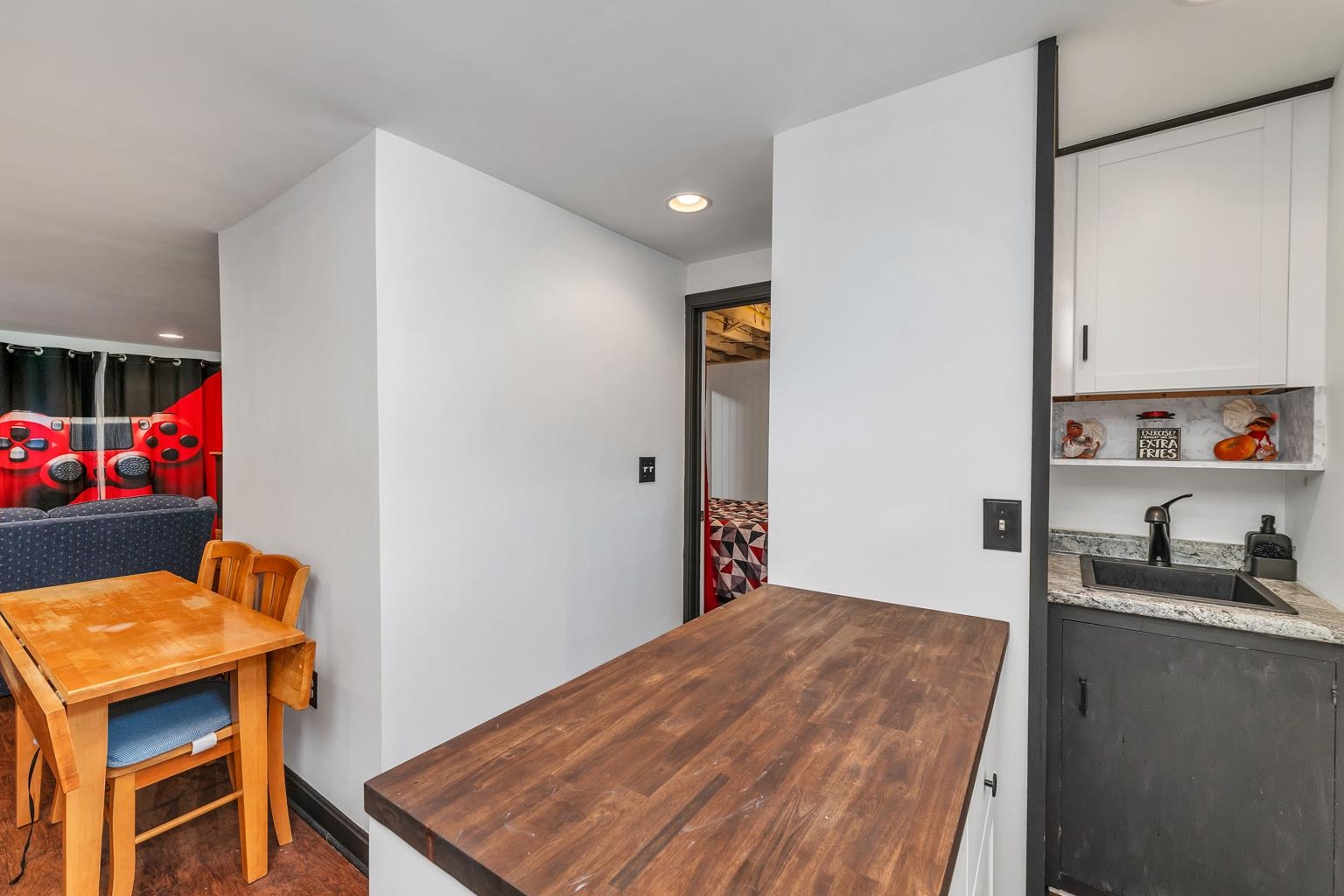 115 Winter Street Laconia, NH 03246 - Photo 12 of 41