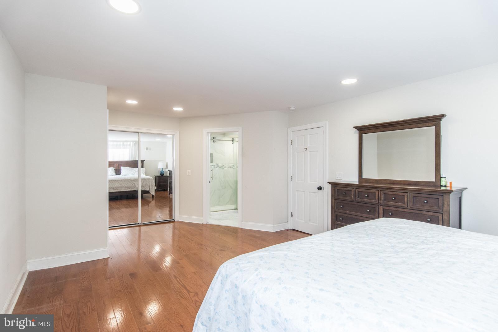 7400 Claridge Street Philadelphia, PA 19111 - Photo 17 of 43 a bedroom with a bed and a mirror