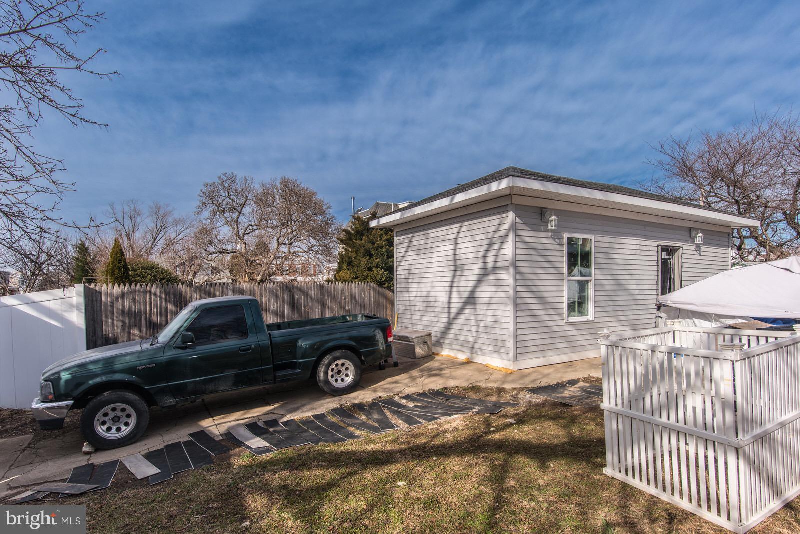 7400 Claridge Street Philadelphia, PA 19111 - Photo 38 of 43 a car parked in front of a house