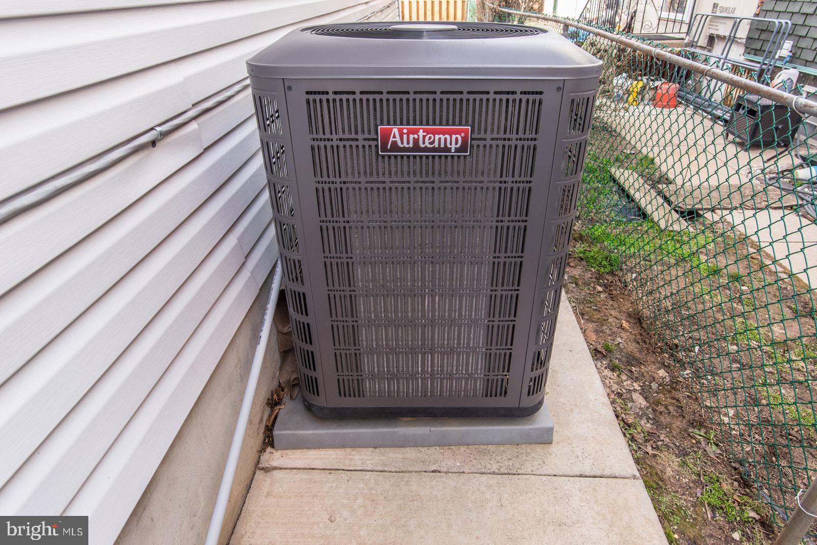 7400 Claridge Street Philadelphia, PA 19111 - Photo 41 of 43