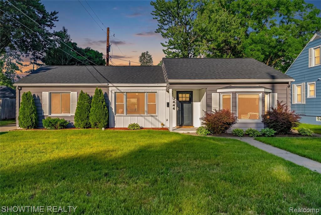 3444 Maple Street Port Huron, MI 48060 - Photo 1 of 30