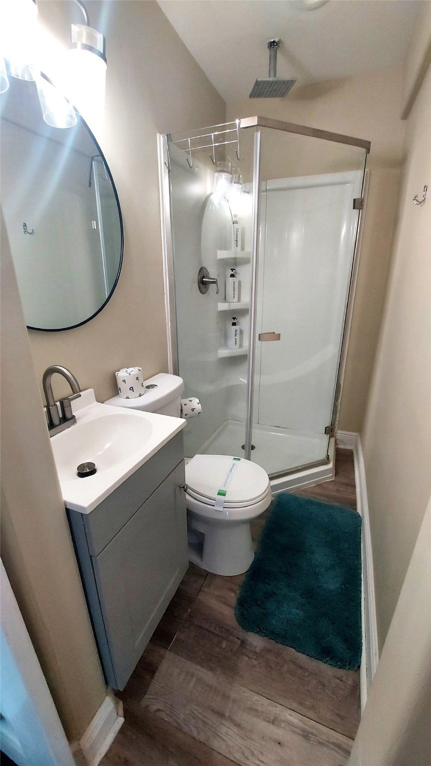 101 Pelican Place, Unit 4 Surfside Beach, TX 77541 - Photo 14 of 25 Full Bath Off Living Room