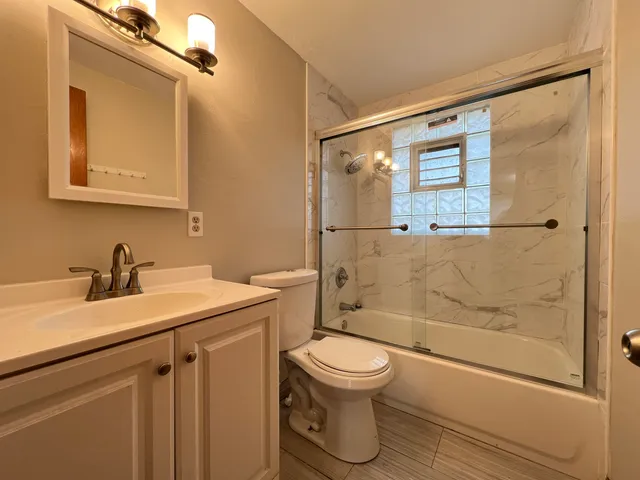 $285,000 | 4020 North 88th Street, Unit 4022, Milwaukee, WI 53222