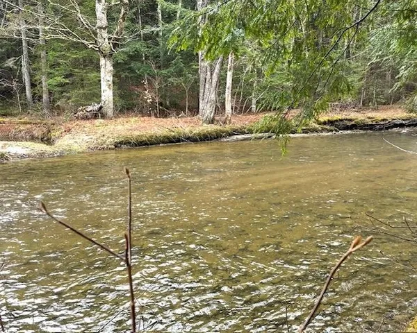 $127,000 | 191 Pingree Park Lane, Londonderry, VT 05148