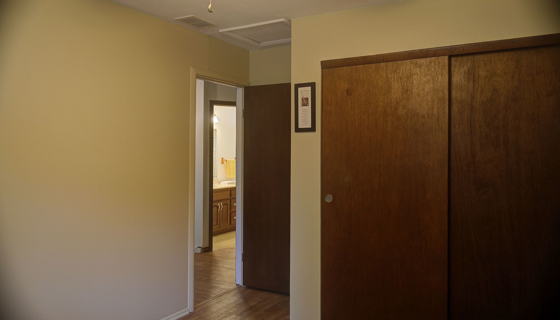 530 Redwood Road Bolingbrook, IL 60440 - Photo 15 of 33 a bathroom with a shower and a mirror